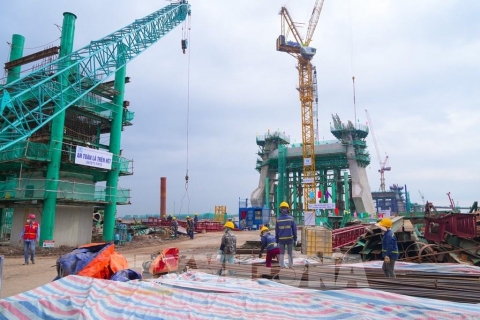 Dự kiến thông xe kỹ thuật cầu Máy Chai vào tháng 8/2025