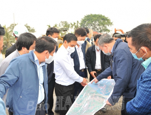 Yêu cầu đẩy nhanh tiến độ các dự án trọng điểm tại Hải Phòng